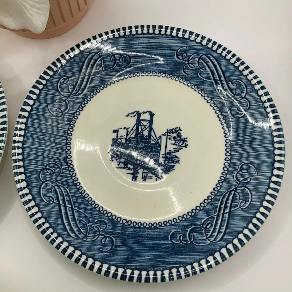 Royal China Vintage Currier & Ives Pattern Horse & Buggy Teacups Saucers